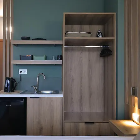 Akti * Лептокария