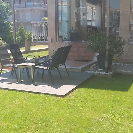 Akti فندق ليبتوكاريا